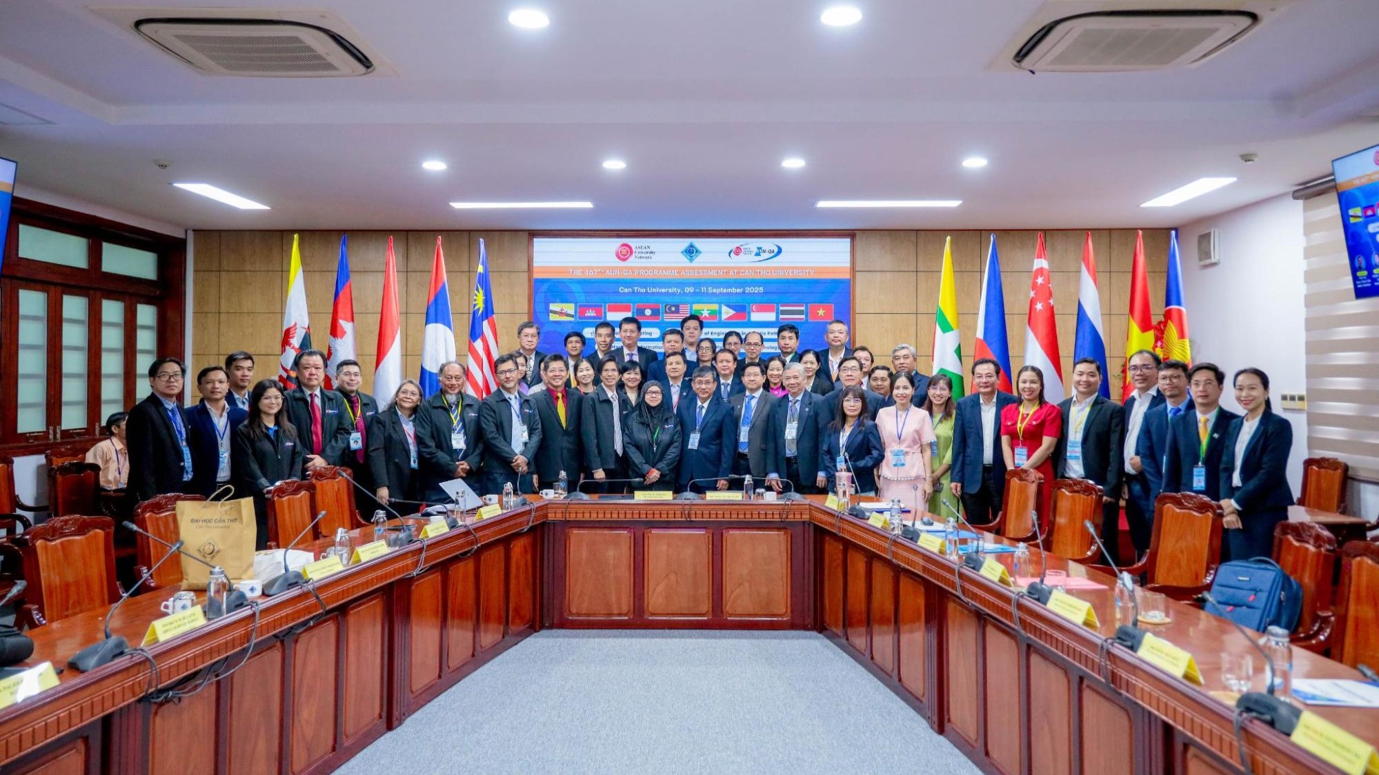 Can Tho University Successfully Concludes the 467th AUN-QA Programme Assessment